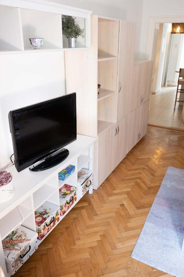 2 Rooms & Balcony - Top Location! Viyana Dış mekan fotoğraf